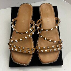 Halcyon Hall Studded Slide Sandals Size 7 Tan